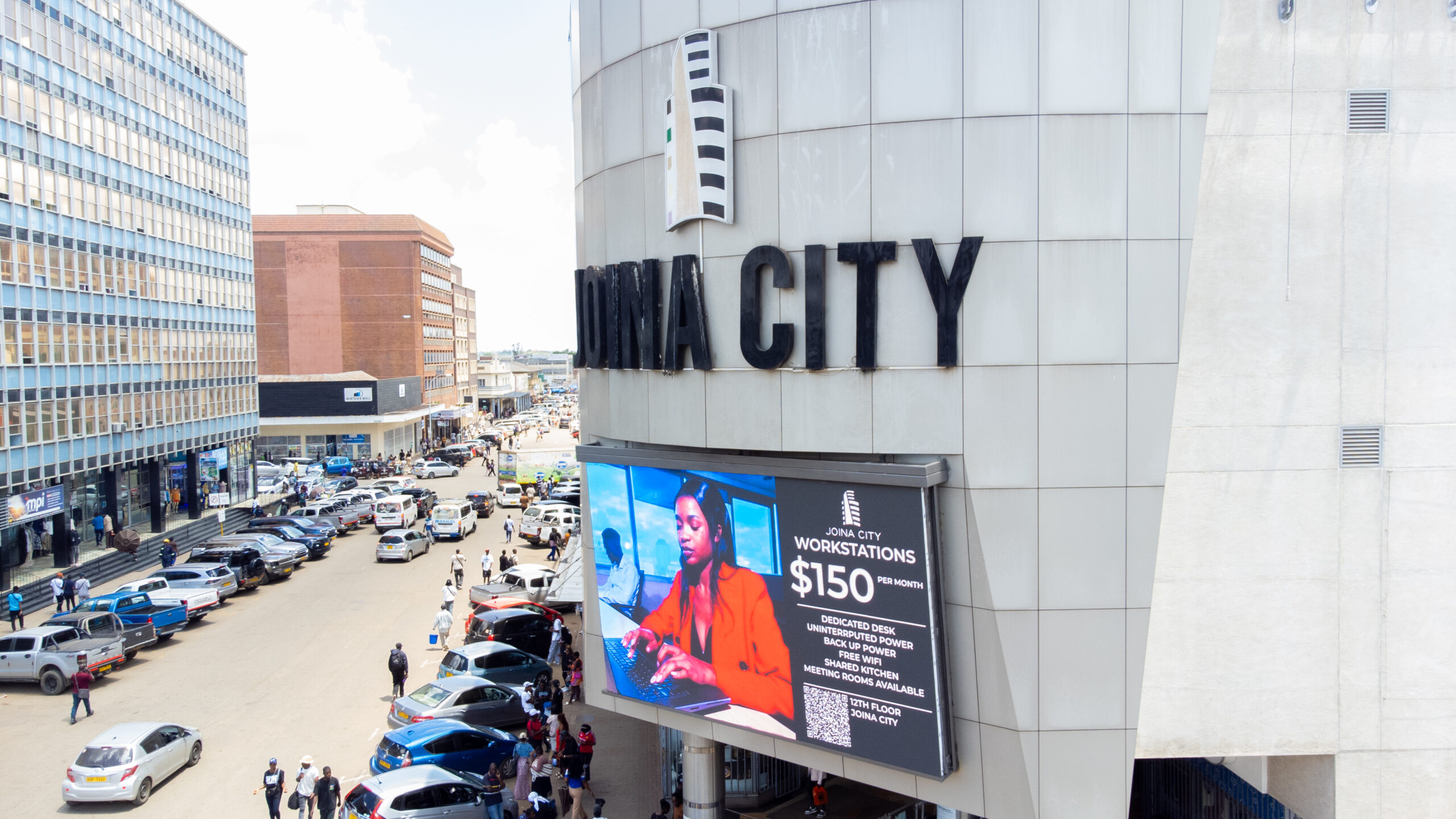 Joina Screens_Plaza_-46